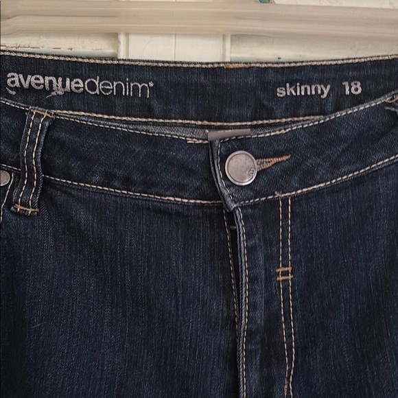 Plus size Avenue Blue Skinny Jeans Sleek Fit size 18 - Picture 4 of 14